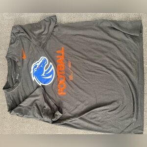 Boise state orange blue and black large t shirt
